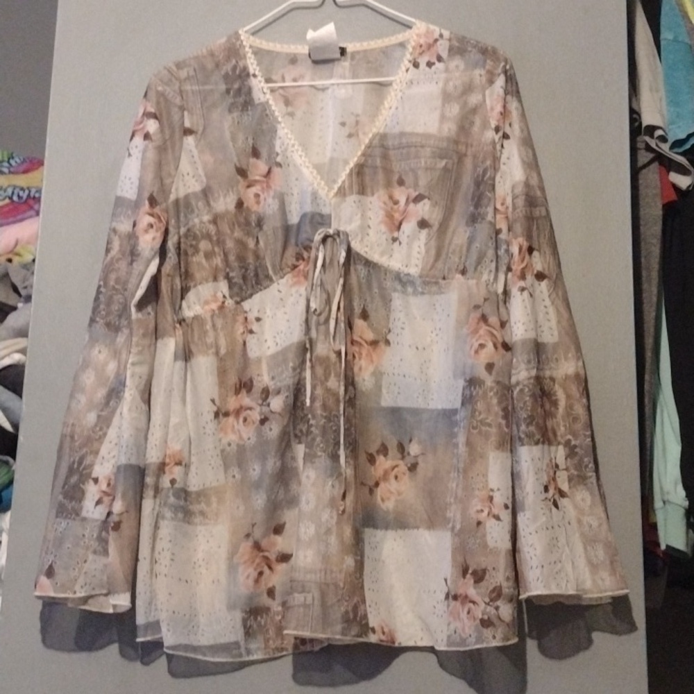 Y2k boho style bell sleeve sheer Rose shirt size small